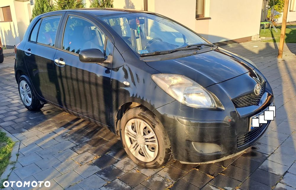Toyota Yaris - 9