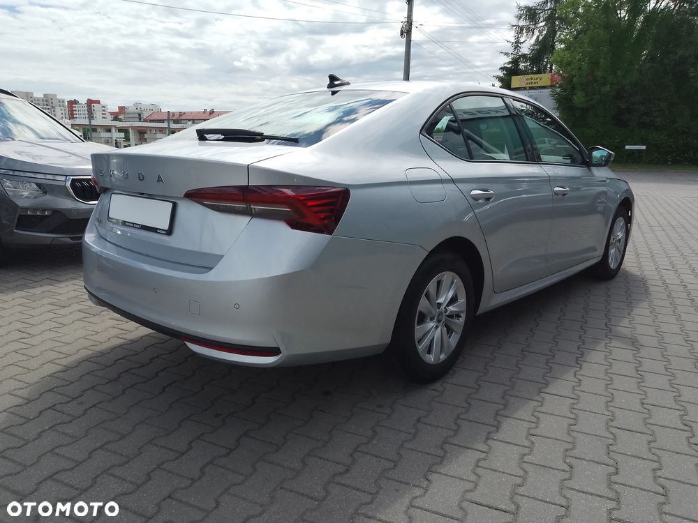 Skoda Octavia 1.5 TSI Essence - 6