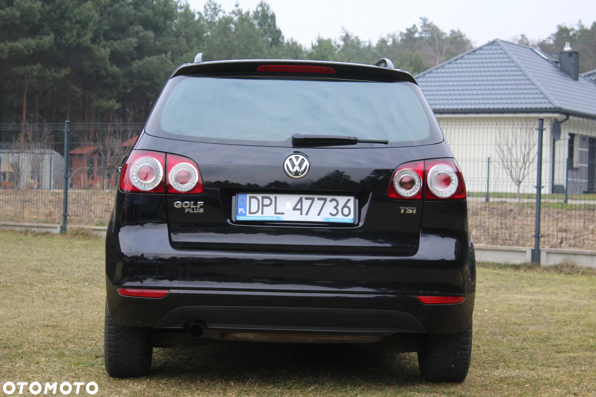Volkswagen Golf Plus 1.2 TSI BlueMot Comfortline - 11