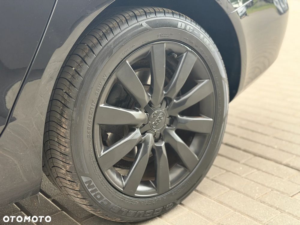Audi A4 Avant - 19