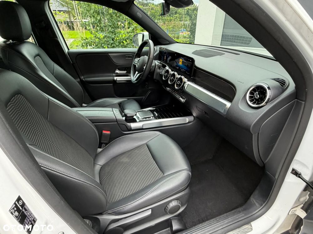 Mercedes-Benz GLB 220 d Style 8G-DCT - 16