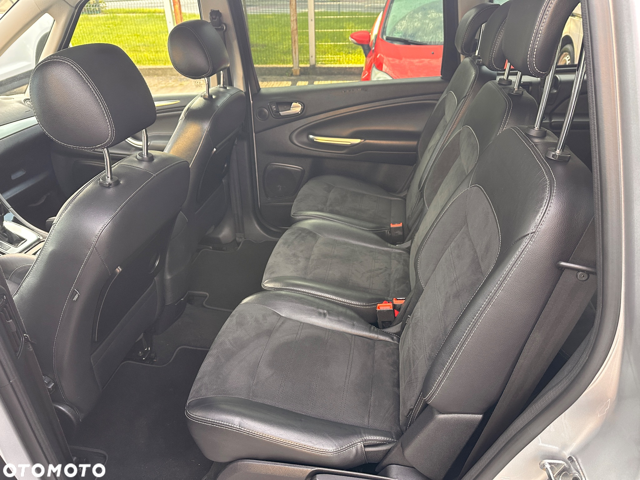 Ford Galaxy 2.0 TDCi Platinium X (Titanium) MPS6 - 19
