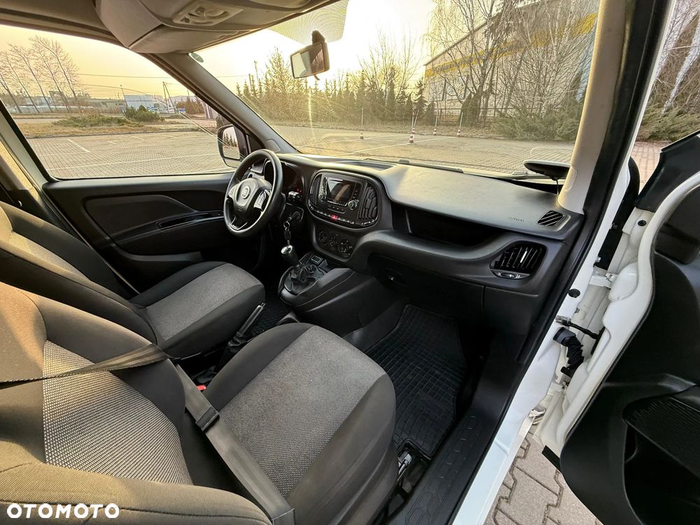 Fiat DOBLO - 32