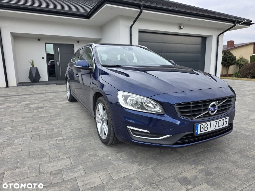 Volvo V60 D4 Ocean Race - 1