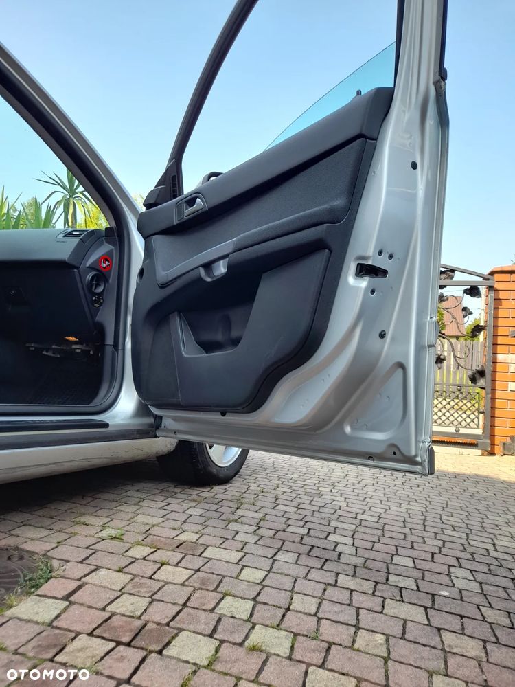 Volvo V50 D2 Start-Stop - 18