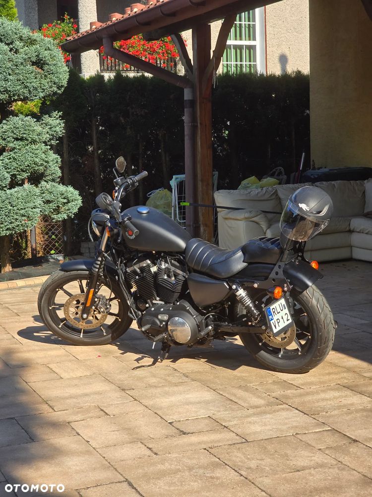 Harley-Davidson Sportster Iron 883 - 26