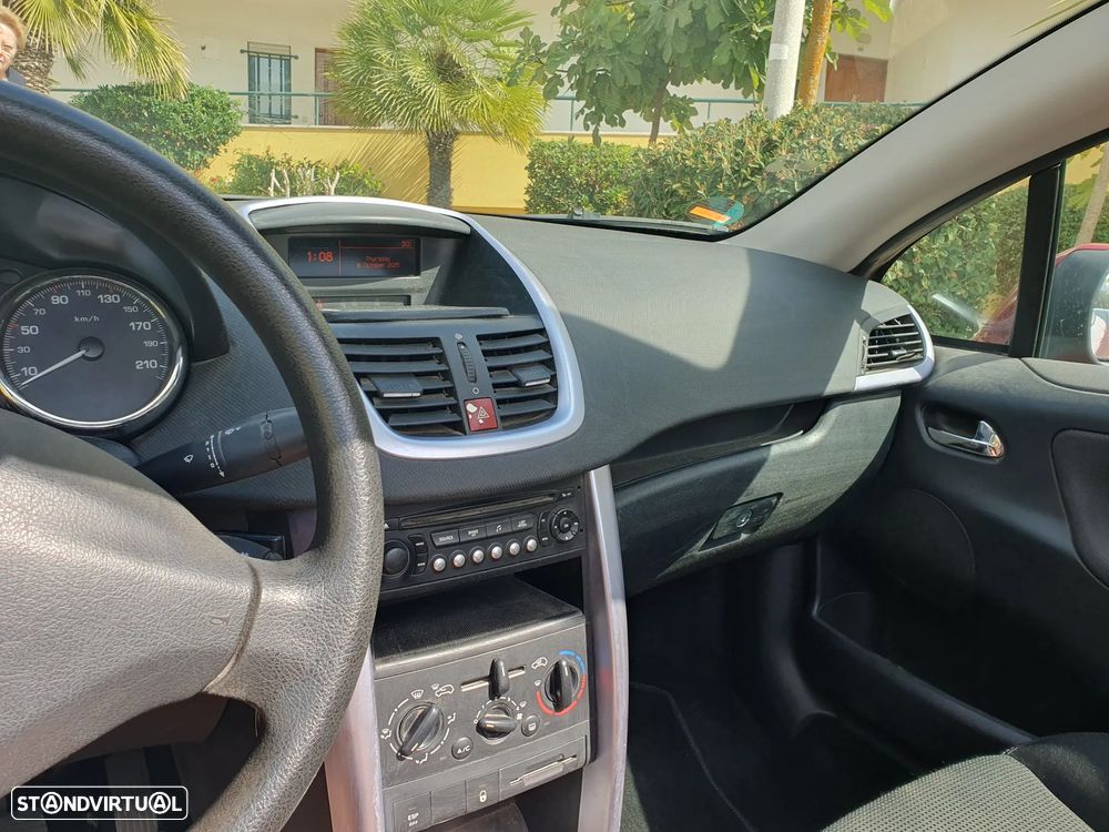 Peugeot 207 CC 1.6 16V - 6