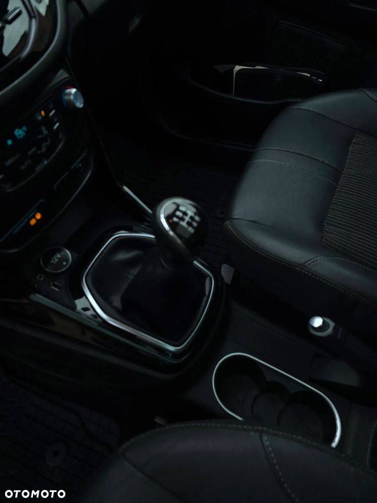 Ford B-MAX 1.4 Titanium - 13