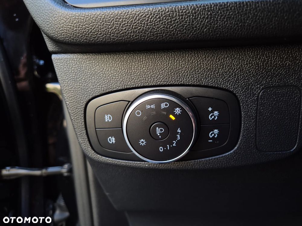 Ford Focus SW 1.5 EcoBlue S&S ACTIVE - 16