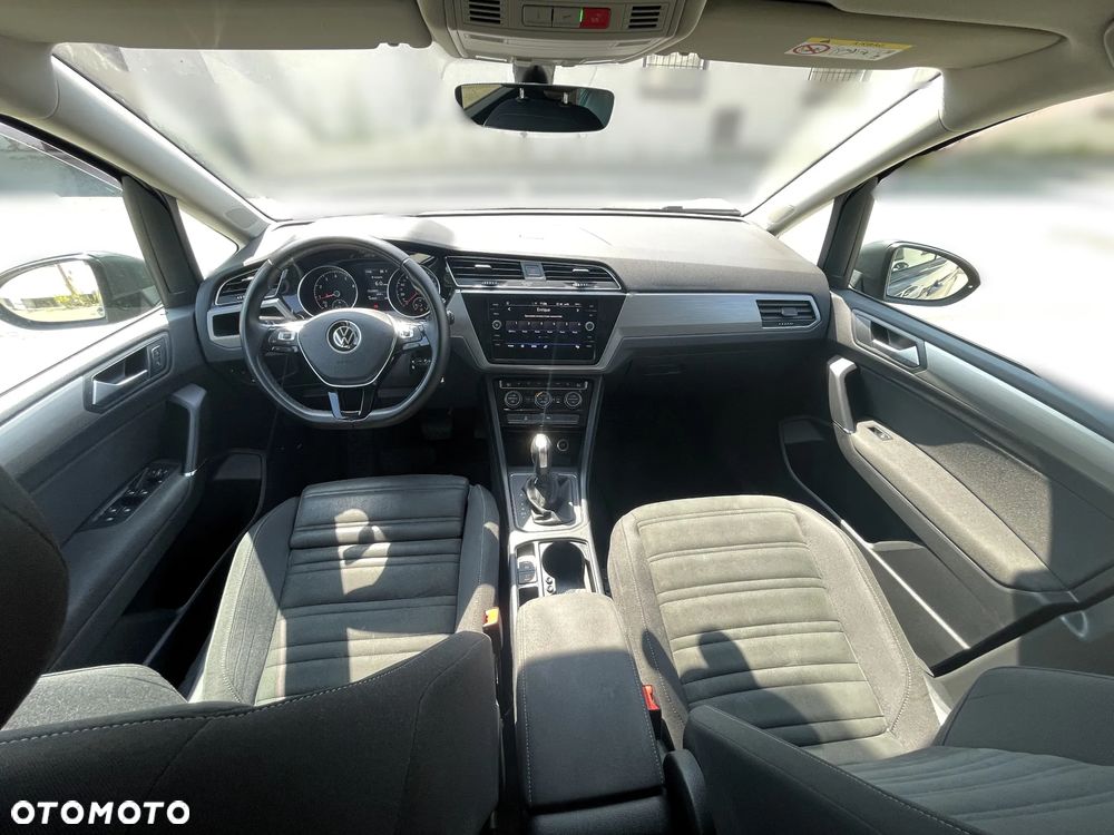 Volkswagen Touran 1.5 TSI EVO Comfortline DSG - 16