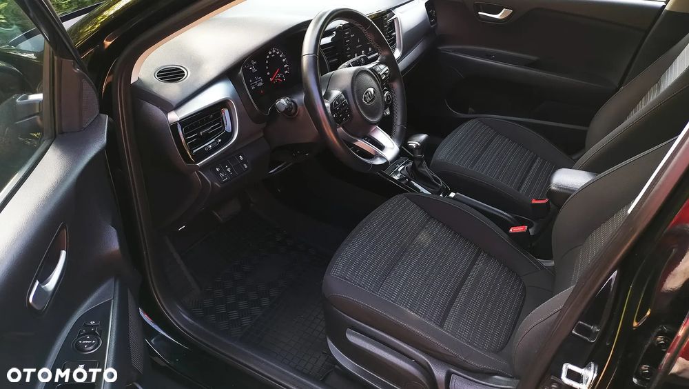 Kia Stonic - 22