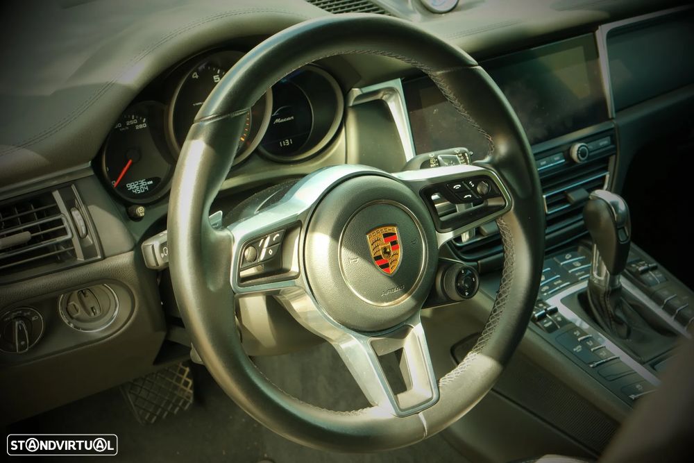 Porsche Macan 2.0T - 49