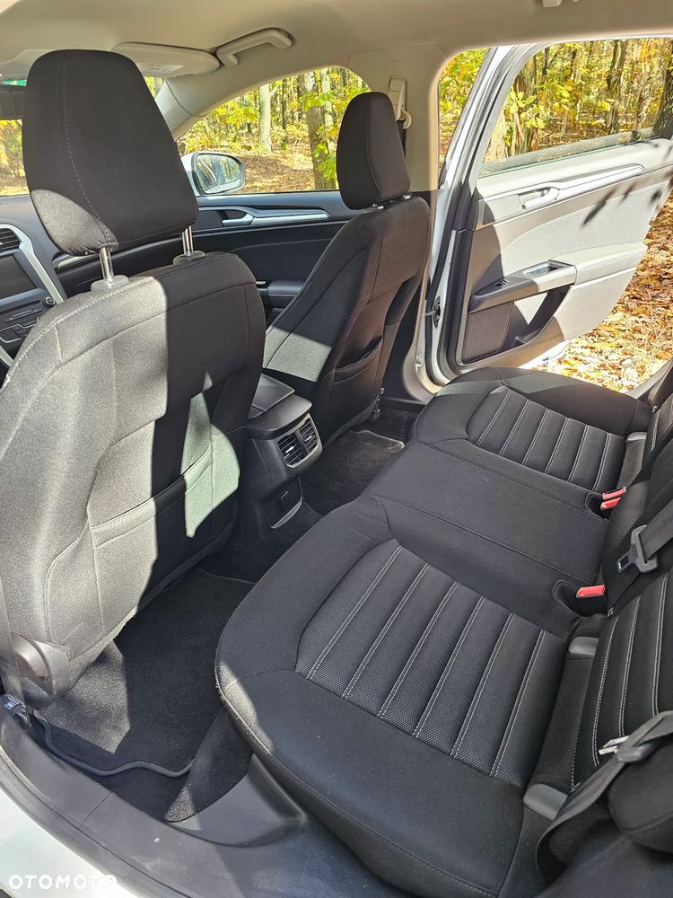 Ford Mondeo 2.0 TDCi STart-Stopp PowerShift-Aut Titanium - 25