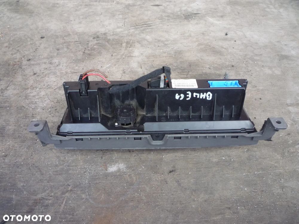 BMW E61 PANEL NAWIEWU KLIMATYZACJI - 4