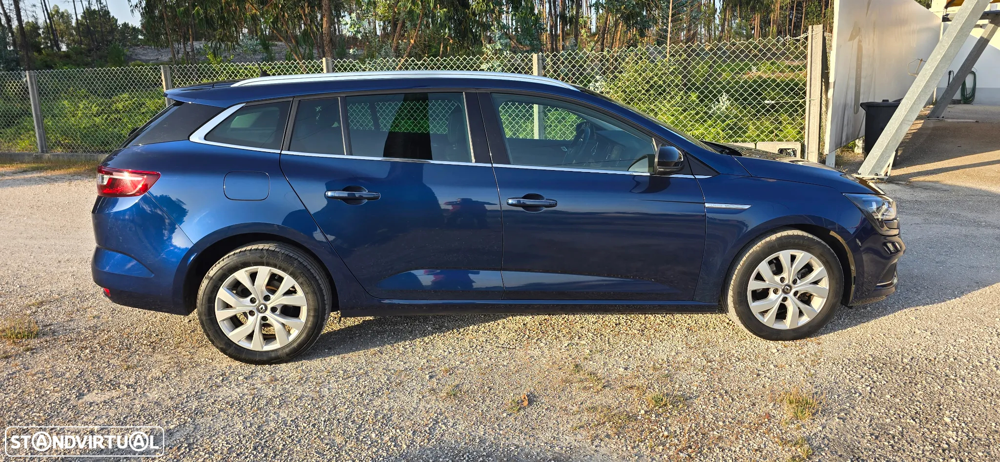 Renault Mégane Sport Tourer 1.5 Blue dCi Limited C/PM+Pneu - 21