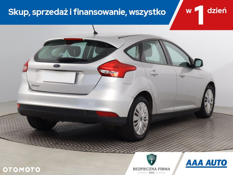 Ford Focus - 6