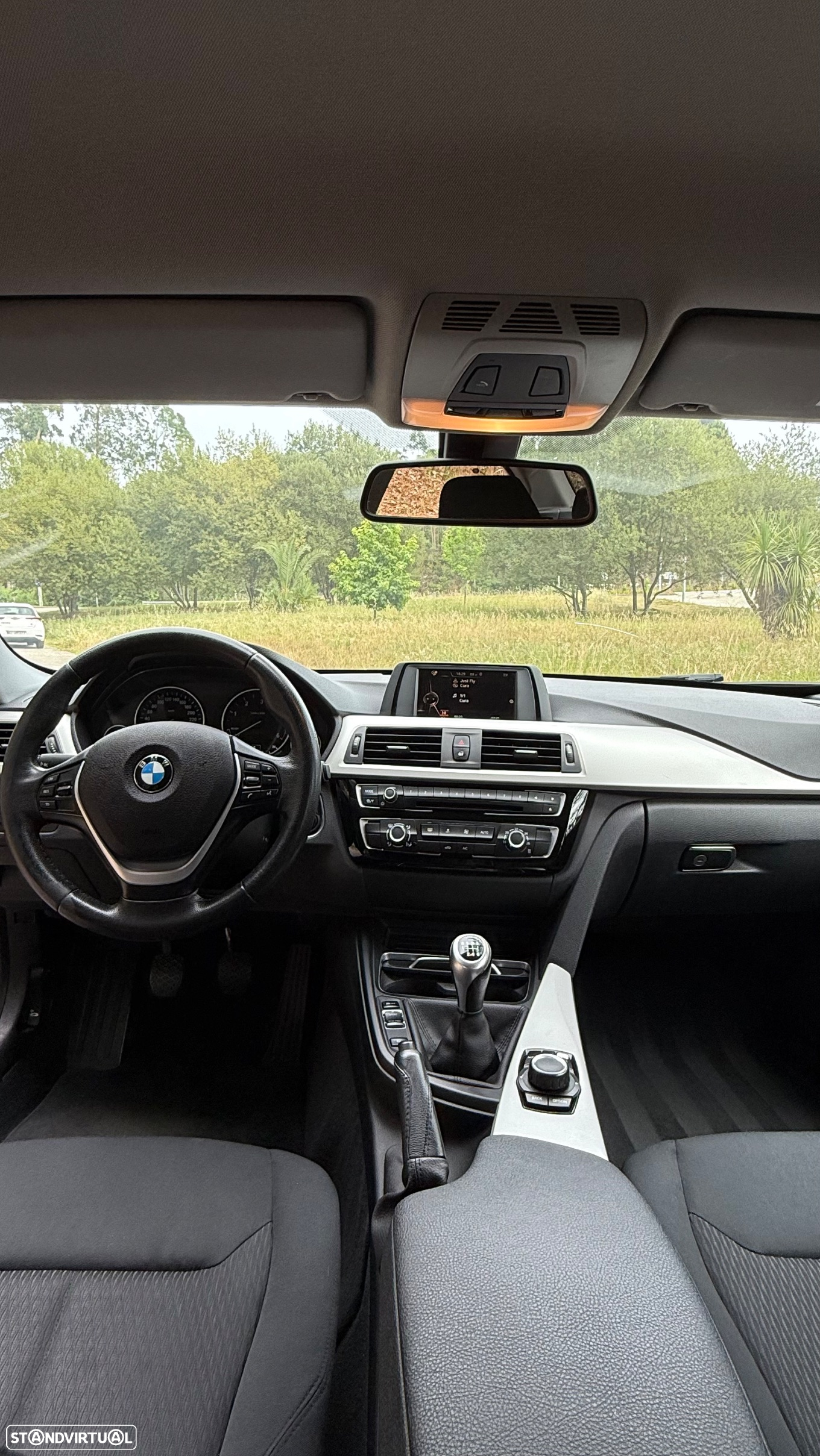 BMW 318 d Advantage - 6