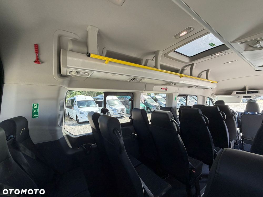 Ford Transit - 24