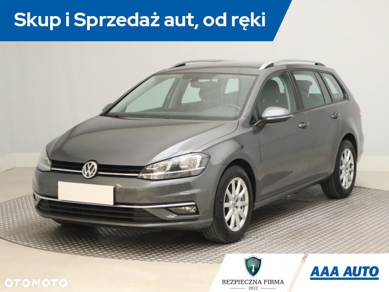 Volkswagen Golf Variant - 3