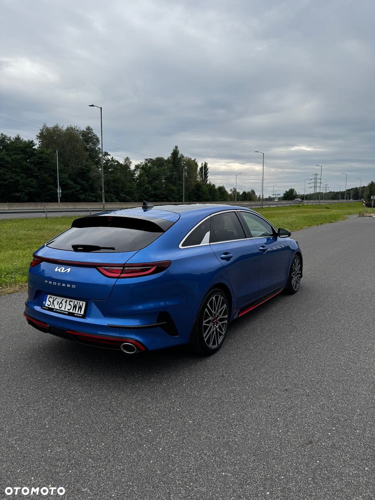 Kia ProCeed - 7