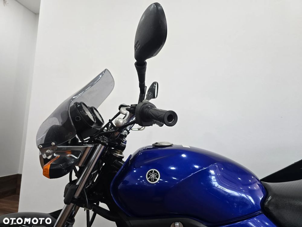 Yamaha YBR - 16