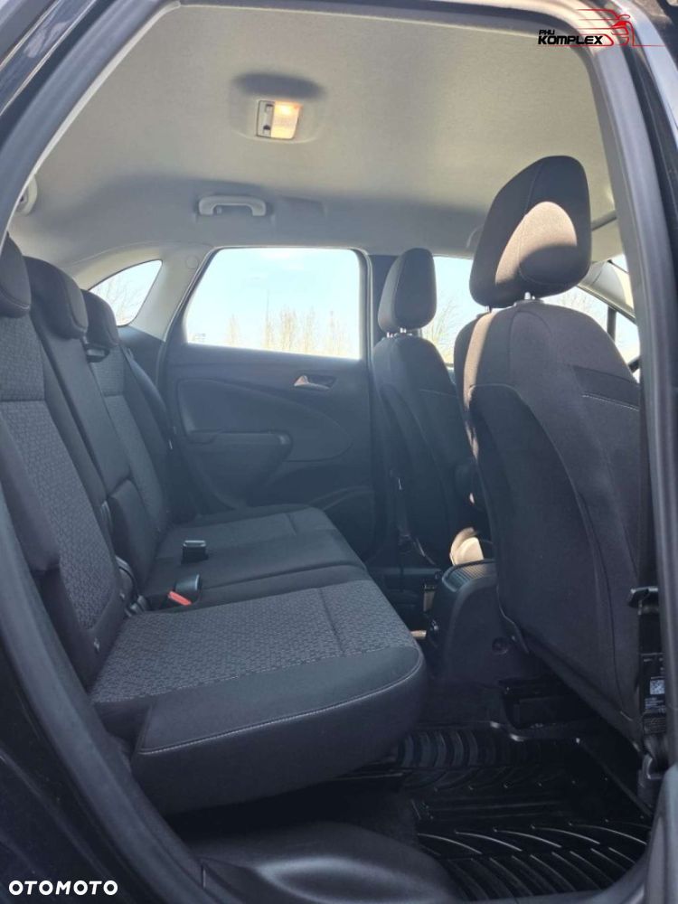 Opel Crossland X - 12