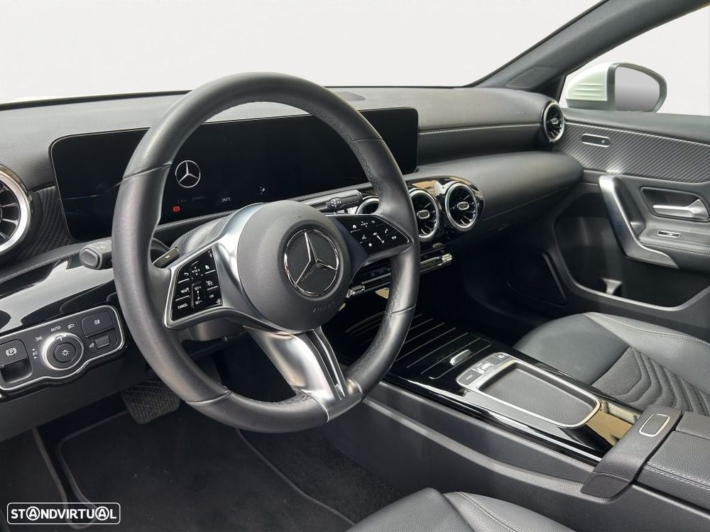Mercedes-Benz A 180 Limousine d - 10