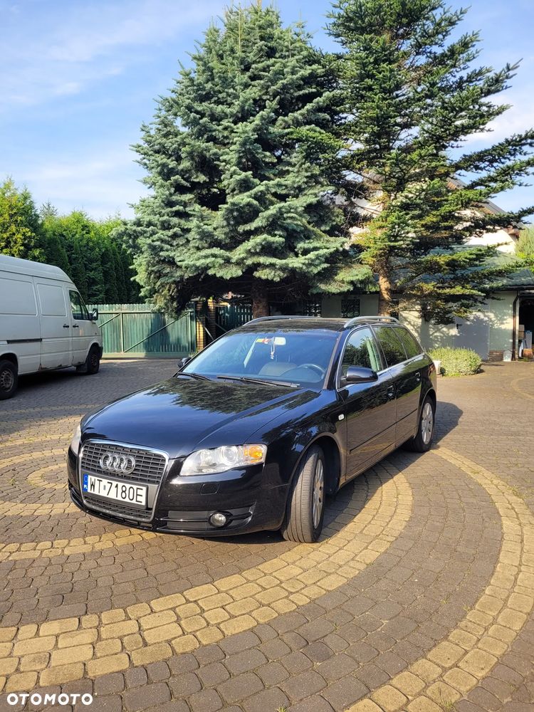 Audi A4 Avant - 1