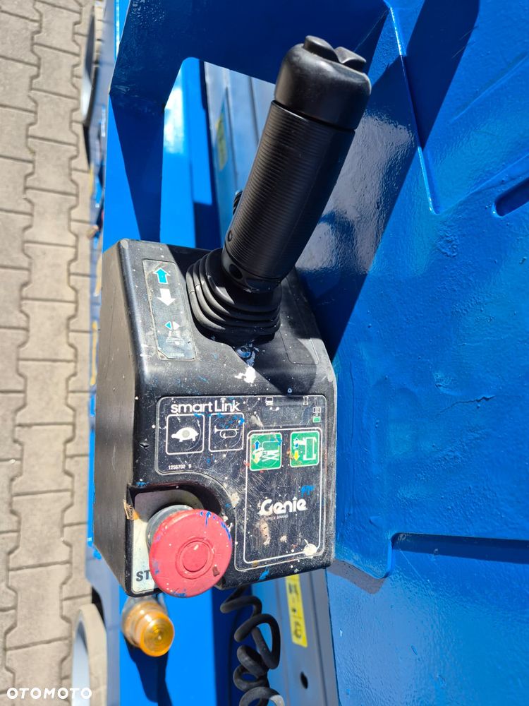 Genie GS 4047 / 1 WŁ / SUPER STAN / ODNOWIONY / NISKIE MOTOGODZINY / MAX 14 METRÓW / MAX 350 KG ŁADOWNOŚĆ - 16