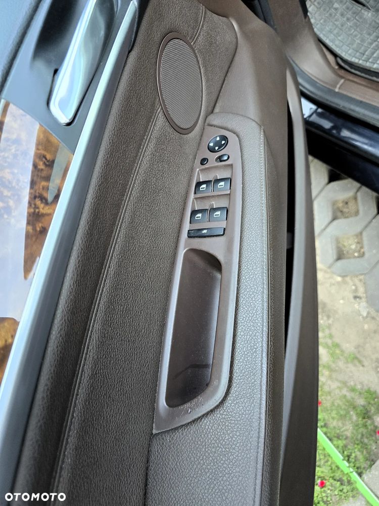 BMW X5 3.0sd xDrive - 18