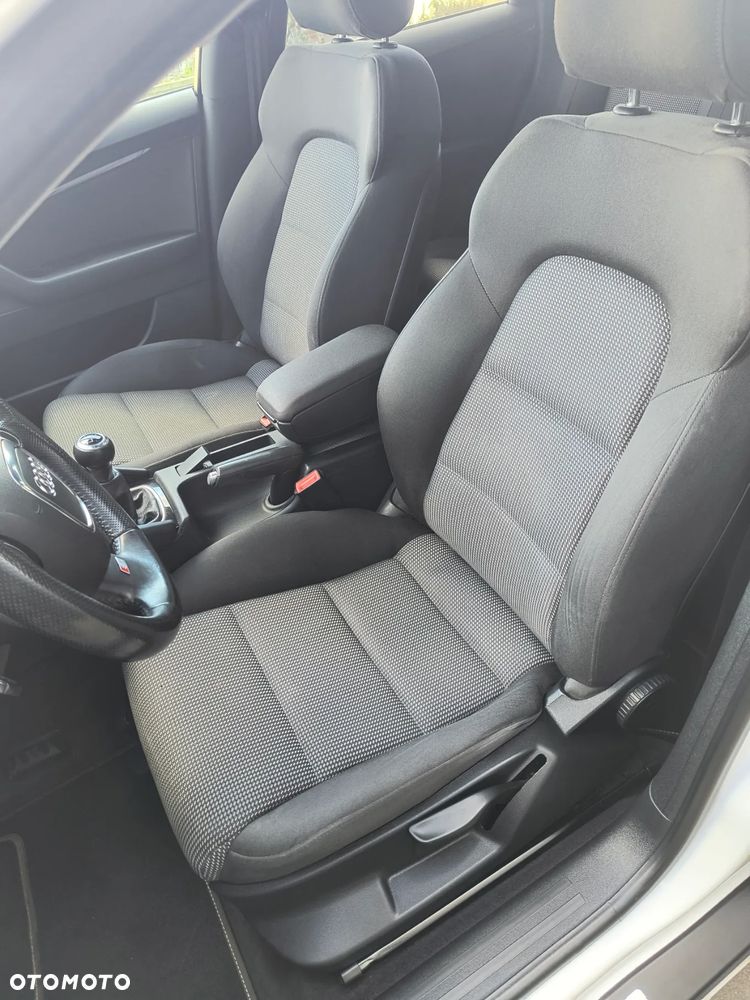 Audi A3 1.4 TFSI S Line Sportpaket plus - 14