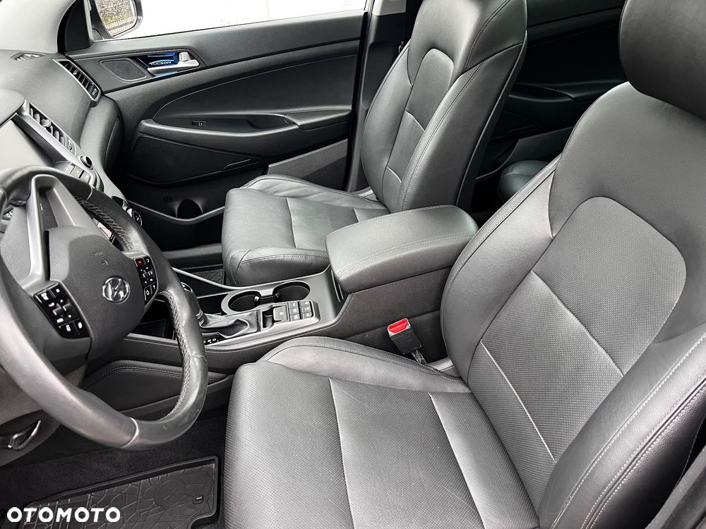 Hyundai Tucson blue 2.0 CRDi 4WD Premium - 15