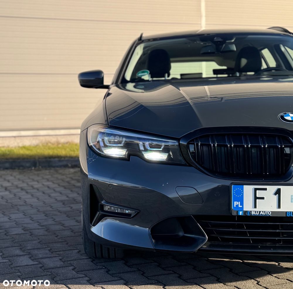 BMW Seria 3 318d Sport Line Shadow - 5