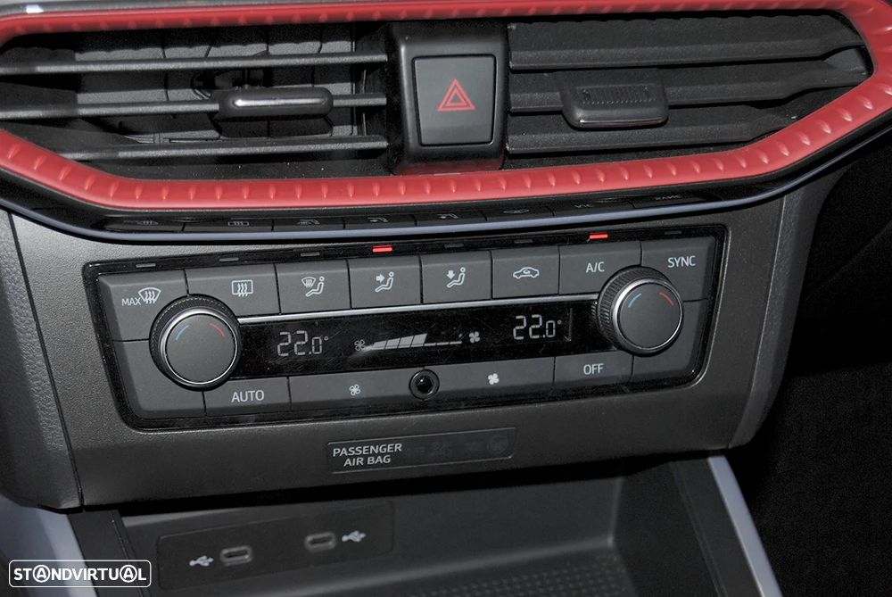 SEAT Arona 1.0 TSI FR - 25