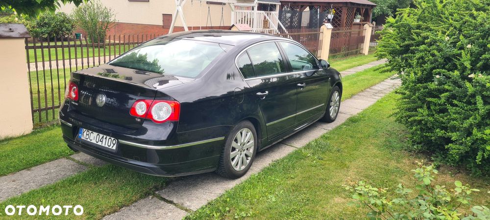 Volkswagen Passat - 5