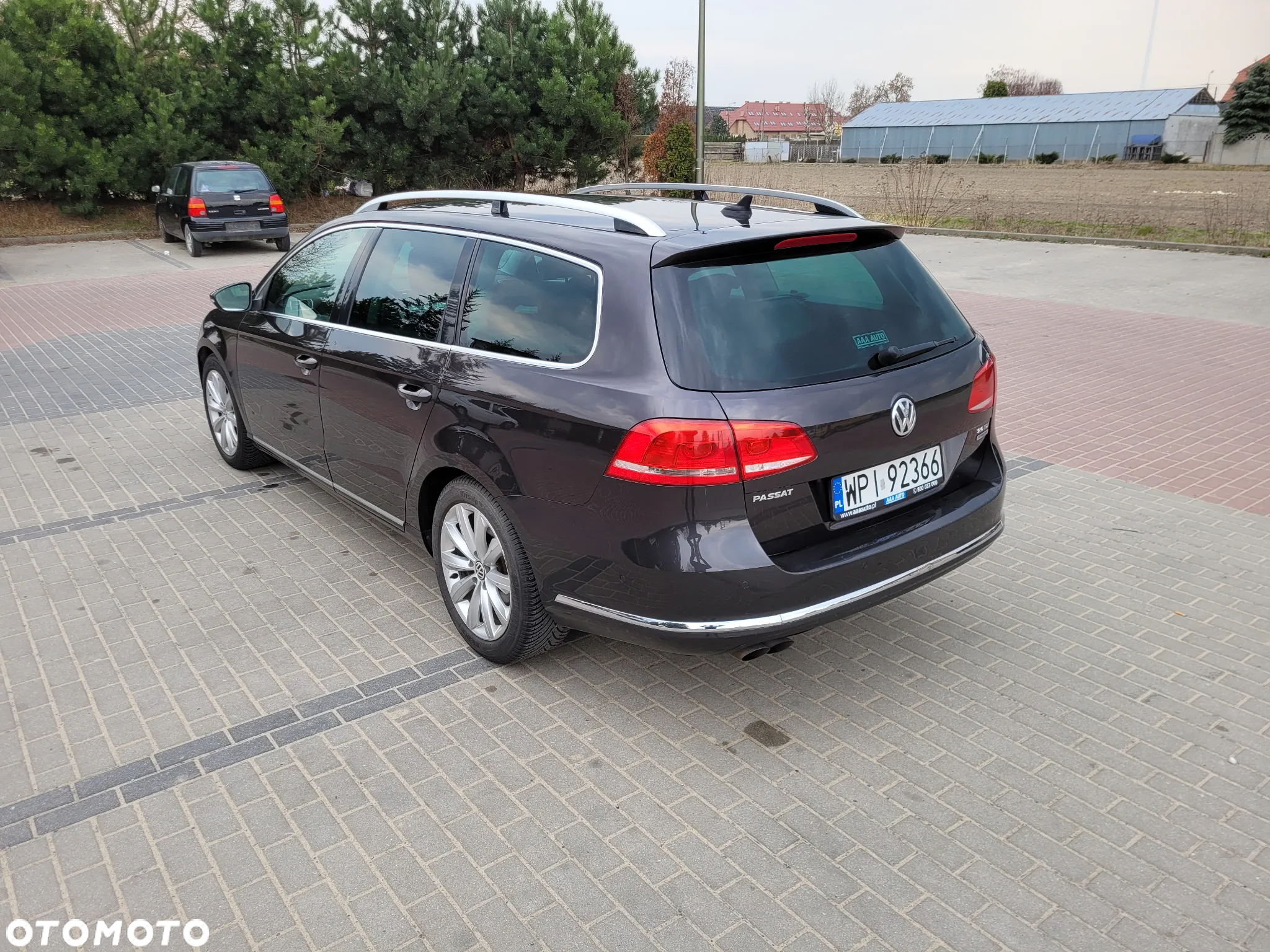 Volkswagen Passat 2.0 TDI DPF Comfortline - 9
