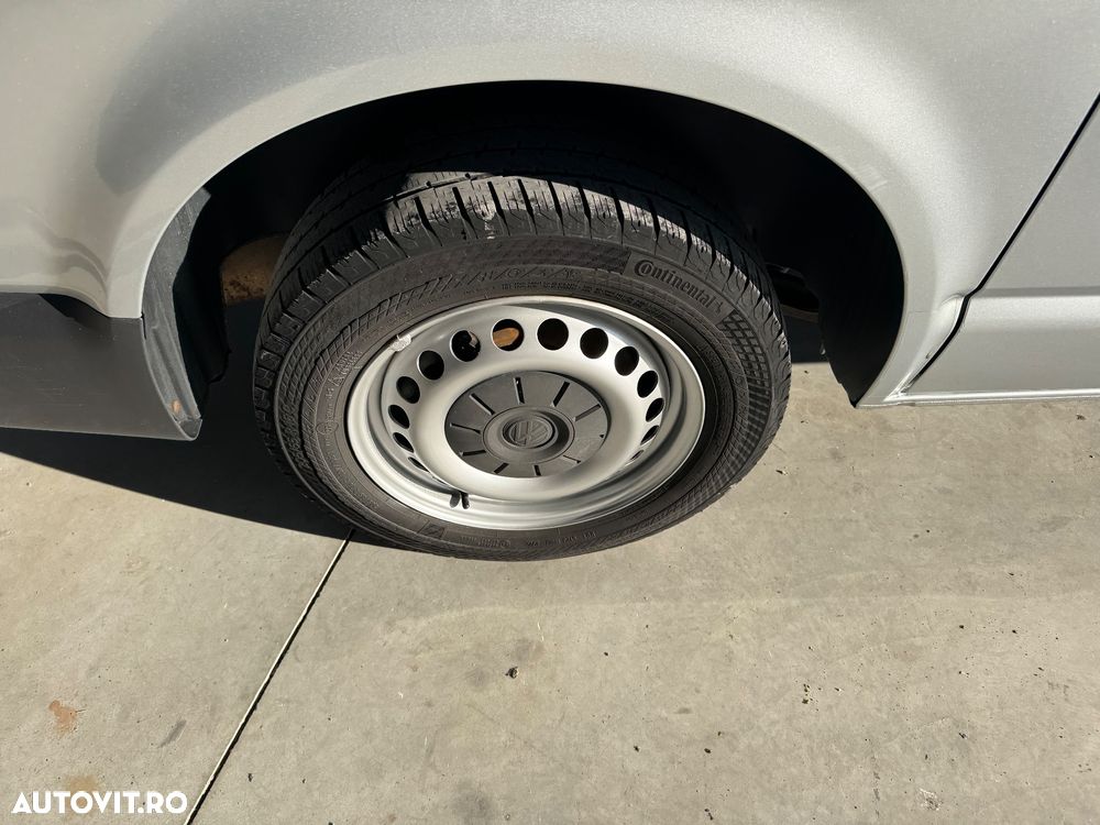 Volkswagen Transporter - 25