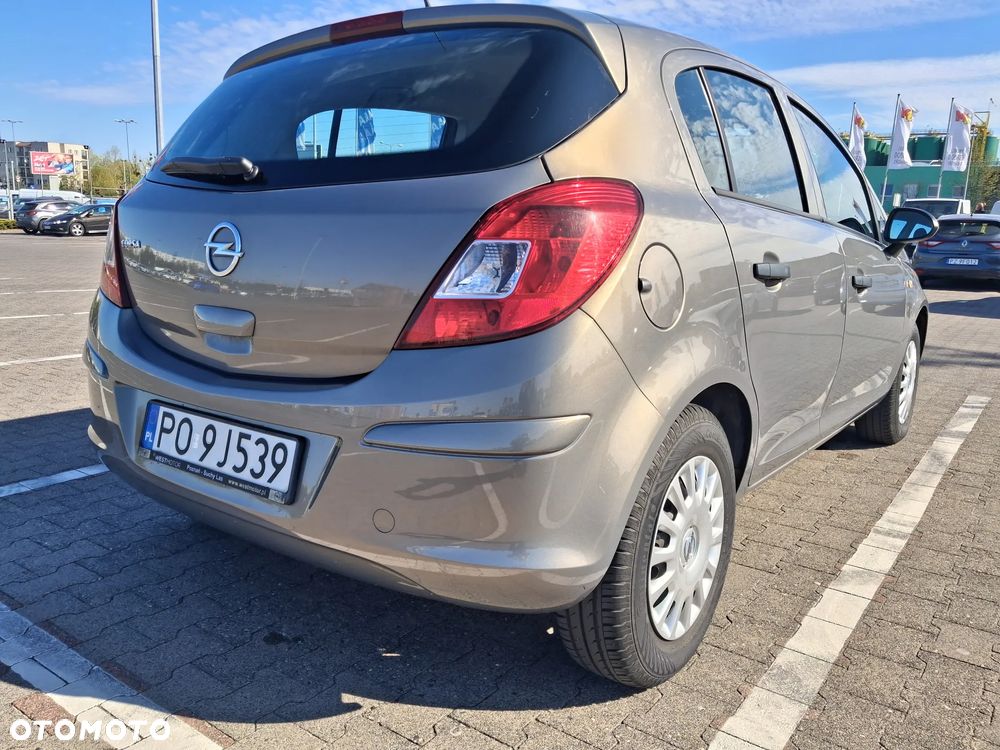 Opel Corsa 1.2 16V Edition / Active - 8