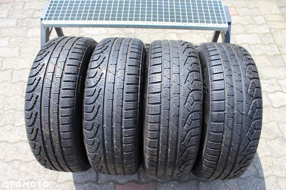 4x 205/65r17 pirelli sottozero winter 210 serie ii * 96h 6,5mm - 1