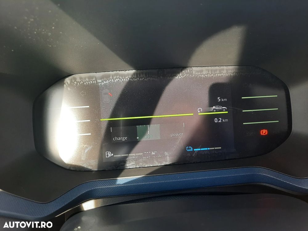 Dacia Duster HEV 140 Journey - 12