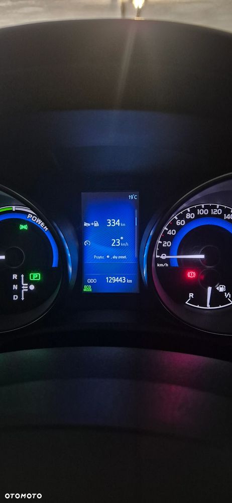 Toyota Auris Hybrid 135 Comfort - 17