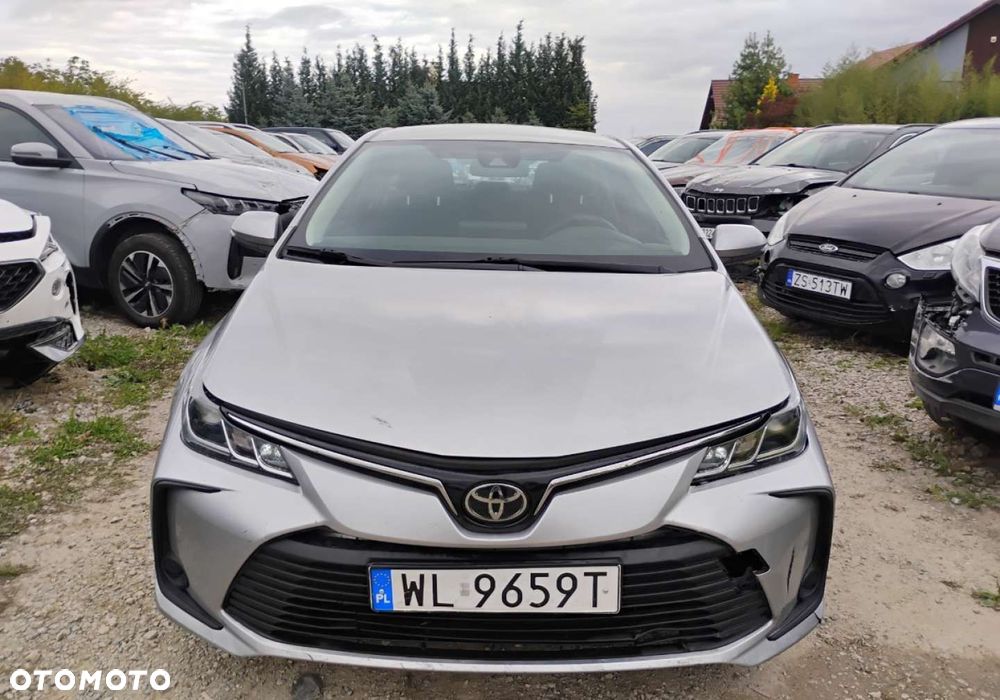Toyota Corolla - 18