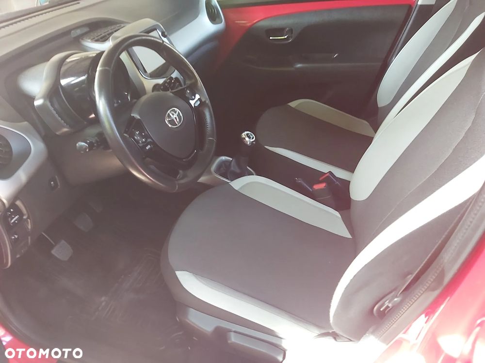 Toyota Aygo 1.0 VVT-i Sprint EU6 - 9