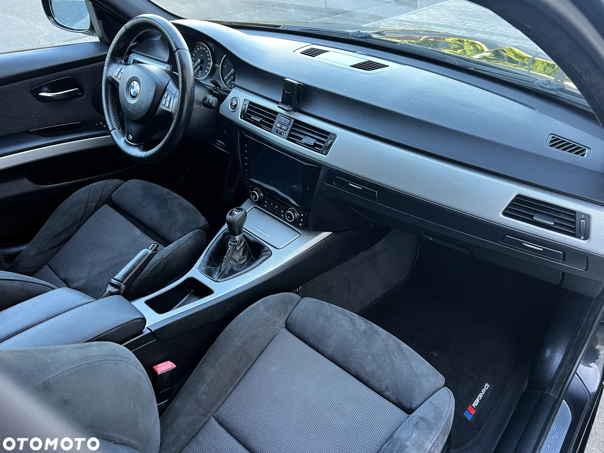 BMW Seria 3 318d DPF Touring Edition Sport - 27