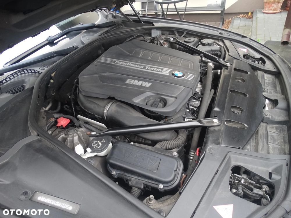 BMW Seria 5 530d xDrive - 18
