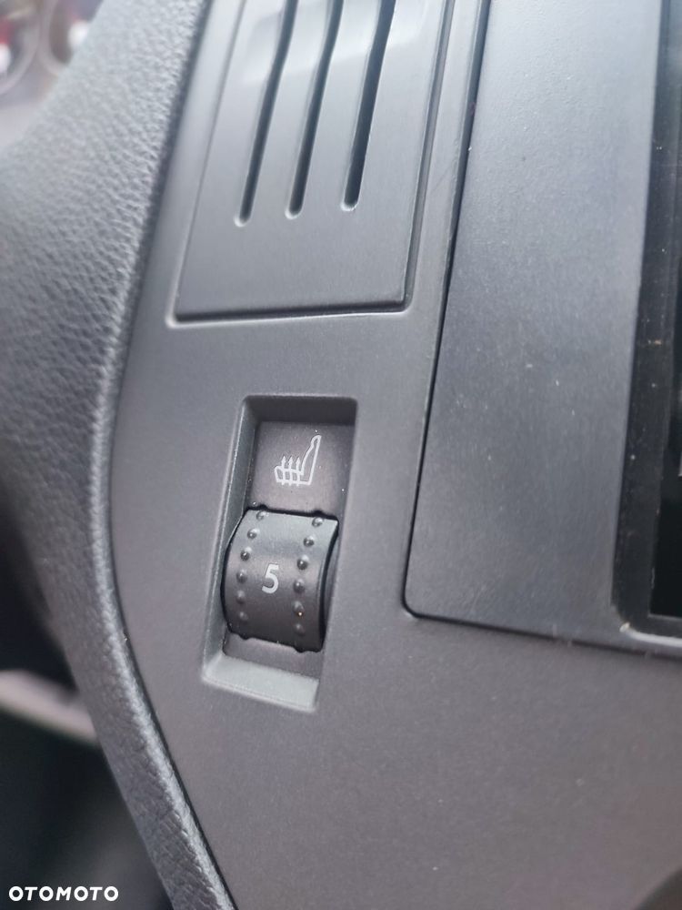 Ford Focus C-Max 1.6 Ti-VCT Ambiente - 16