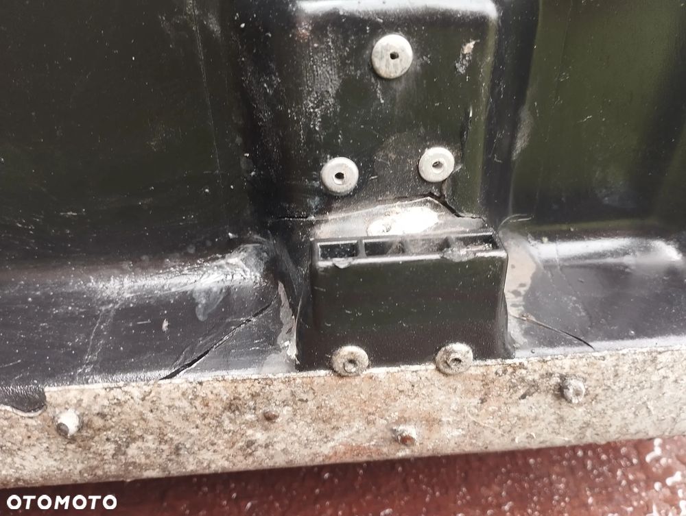 Kufer centralny KRAUSER K2 - 8