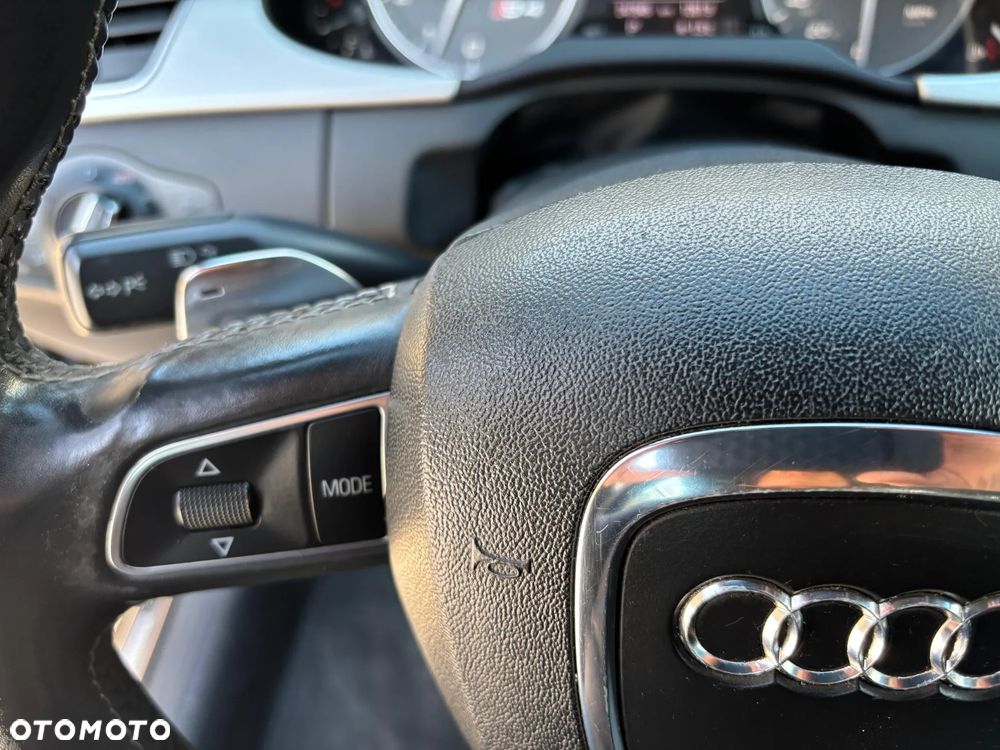 Audi S4 Limousine - 24