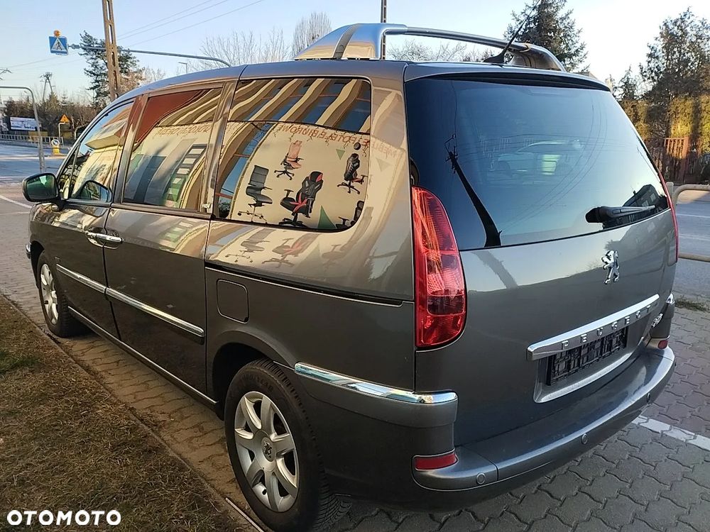 Peugeot 807 HDi 135 Family - 6