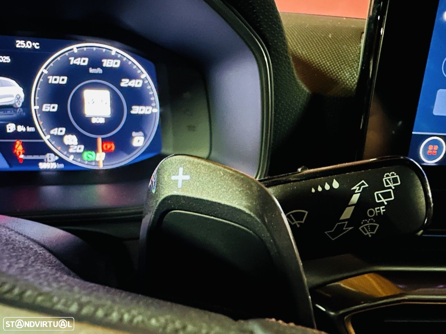 Cupra Leon ST 1.4 e-Hybrid MID DSG - 16